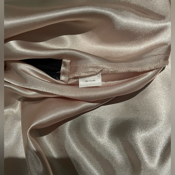 White House Black Market size 0 halter lace dress - Picture 5 of 10